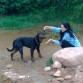 despues de una dura caminata no hay como vever de la mano de tu amita.hay que lo cojo